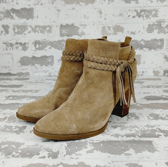 Michael by Michael Shannon Miley Women’s Tan Suede Ankle Boots T495 - Picture 2 of 10